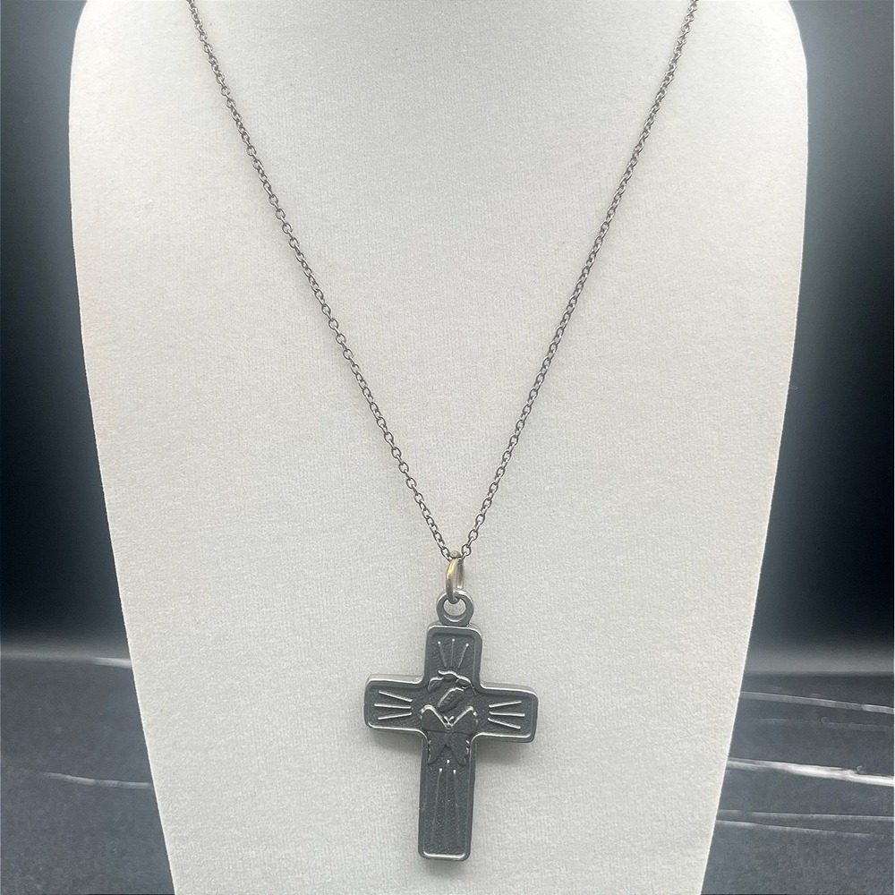 Vintage Style Cross Pendant Necklace Gunmetal Tone Butterfly‎ Religious Charm
